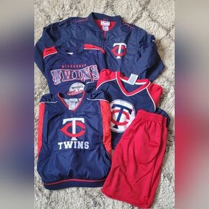 Minnesota Twins Baseball Lot T Shirt Windbreaker Jersey Size 10 12